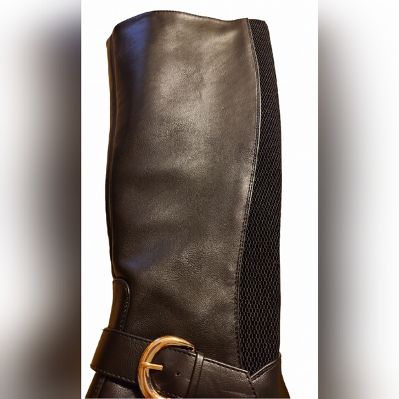 NWOB Ccomfort size 7 black boots - Picture 16 of 16